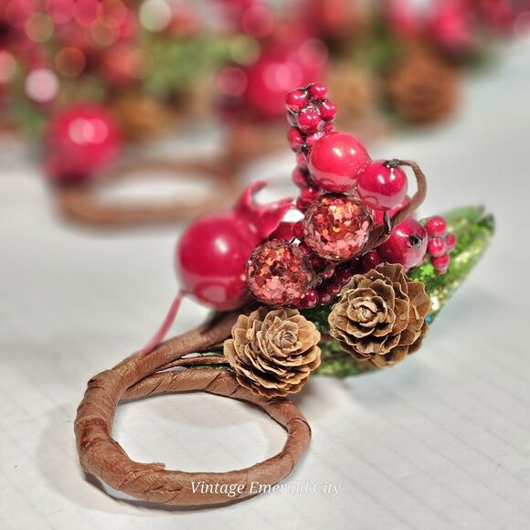 Vtg Pines Berries Twing Cranberry Pinecone Leafs 5 Napking Candle Rings Handmade - Picture 5 of 13